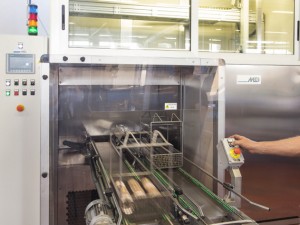 Un nuovo impianto di lavaggio ultrasuoni automatizzato per componenti a prova di qualsiasi applicazione